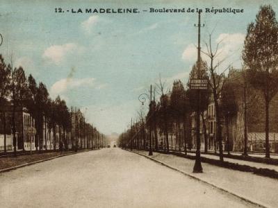 Carte postale ancienne du Boulevard de la République au début du 20ème siècle © Fonds Christian Janssens